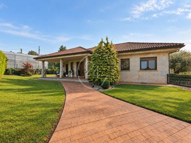 Chalet, Salceda de Caselas