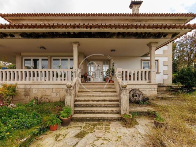 Chalet, Salcedo