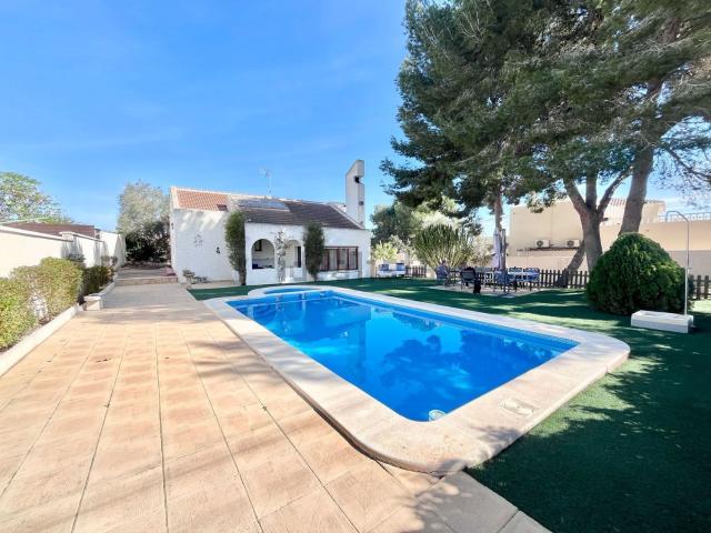 Chalet, San Miguel de Salinas