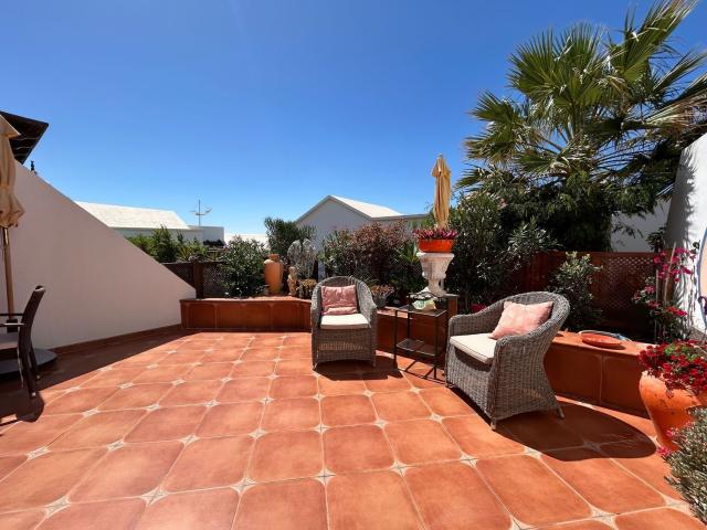 Chalet, San Bartolomé