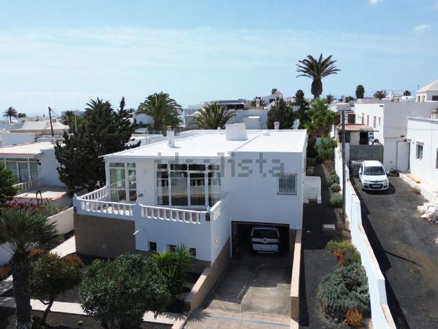 Chalet, San Bartolomé