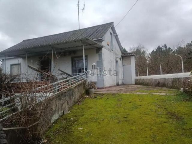 Chalet, San Cibrao das Viñas