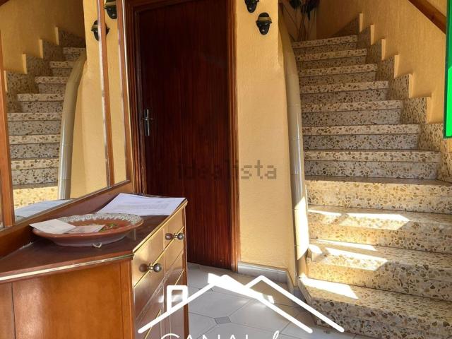 Chalet, San Cristobal de Entreviñas