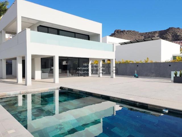 Chalet, San Eugenio Bajo, Adeje