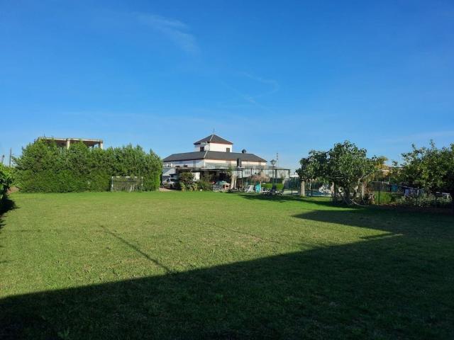 Chalet, San Jose de la Rinconada
