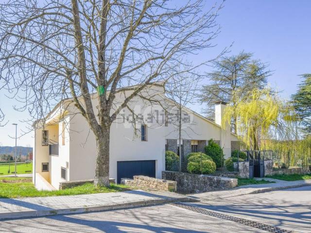 Chalet, Sant Boi de Lluçanès