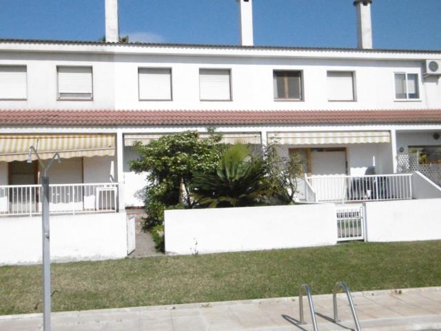Chalet, Sant Carles de la Rápita