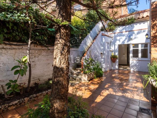 Chalet, Sant Feliu de Llobregat