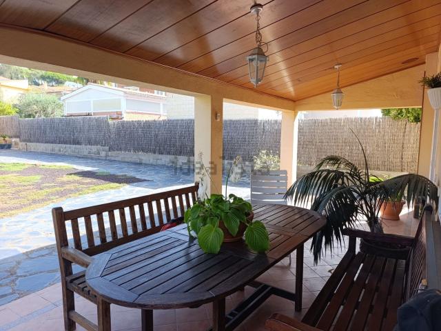 Chalet, Sant Fost de Campsentelles