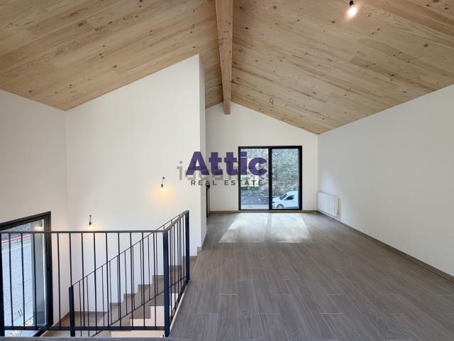 Chalet, Sant Julia de Loria