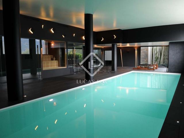 Chalet, Sant Julia de Loria