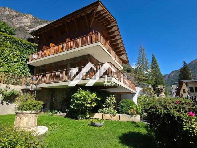 Chalet, Sant Julia de Loria