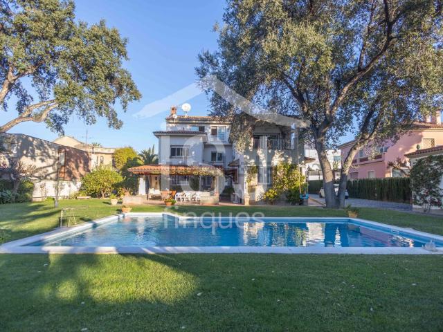 Chalet, Sant Just Desvern