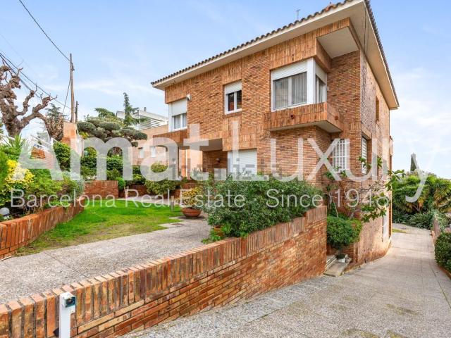 Chalet, Sant Just Desvern