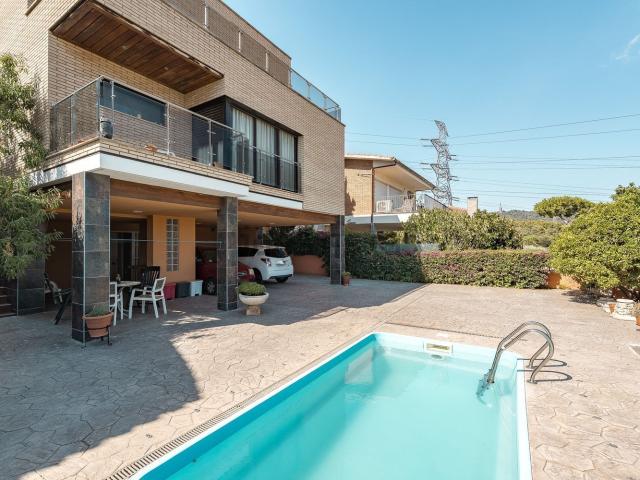 Chalet, Sant Just Desvern