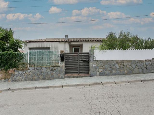 Chalet, Sant Llorenç d&apos Hortons