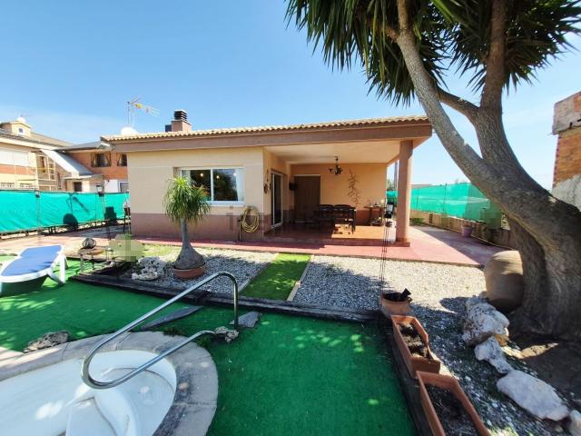 Chalet, Sant Llorenç d&apos Hortons
