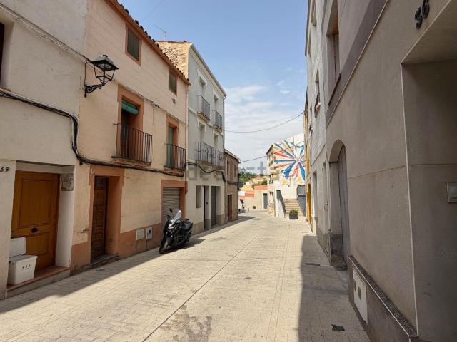 Chalet, Sant Martí de Tous