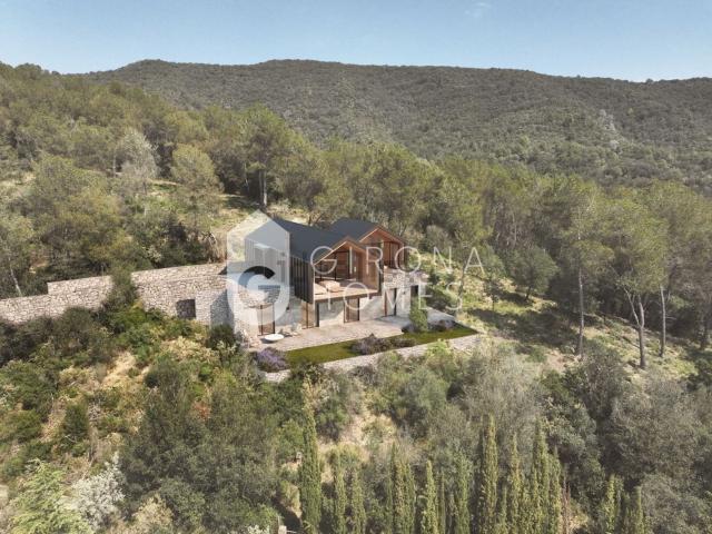 Chalet, Sant Marti de Llémena