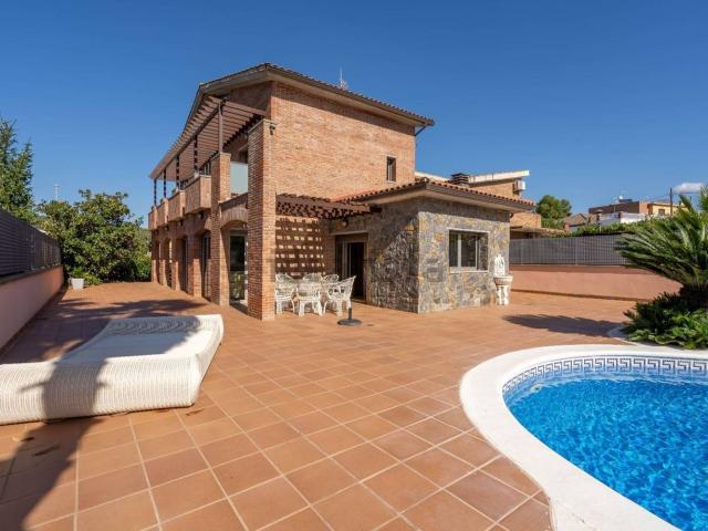 Chalet, Sant Miquel de Guanteres