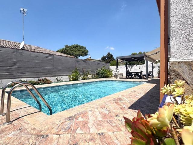 Chalet, Sant Miquel de Guanteres