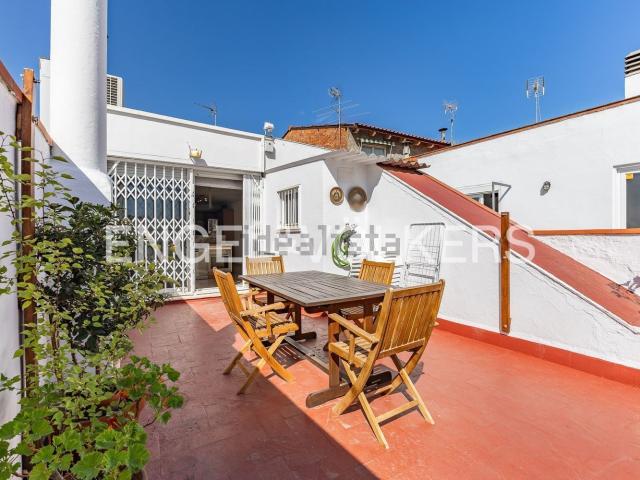 Chalet, Sant Pere, Terrassa