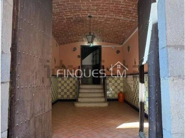 Chalet, Santa Coloma de Farners
