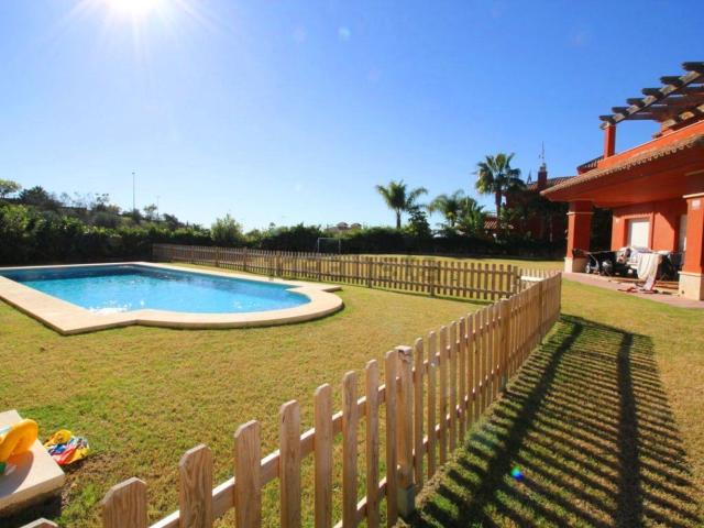 Chalet, Santa Clara, Marbella