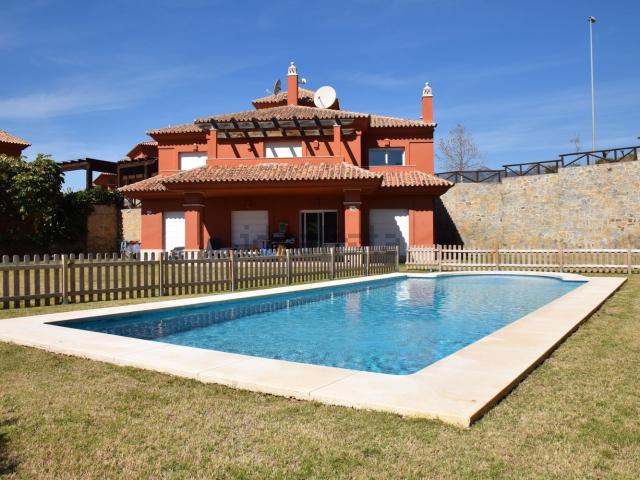 Chalet, Santa Clara, Marbella