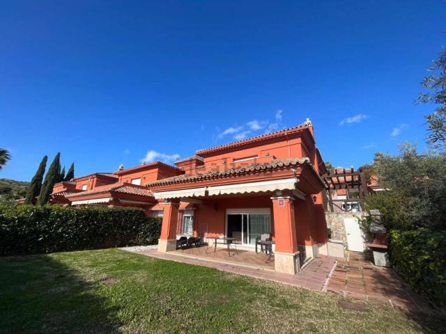 Chalet, Santa Clara, Marbella