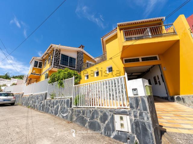Chalet, Santa Brigida