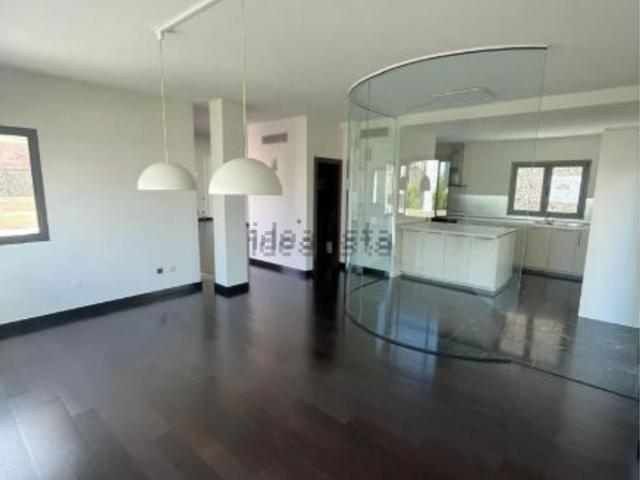 Chalet, Santa Brigida