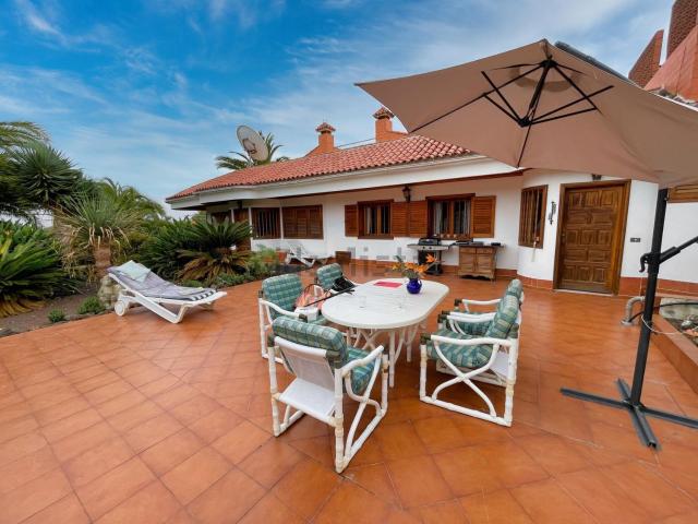 Chalet, Santa Brigida
