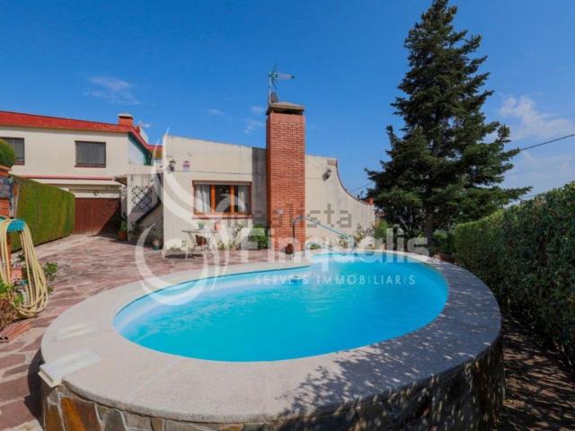 Chalet, Santa Eulàlia de Ronçana