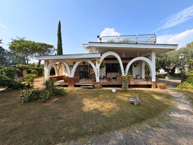 Chalet, Santa Eulàlia de Ronçana