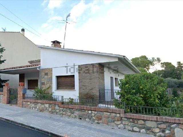 Chalet, Santa Eulàlia de Ronçana