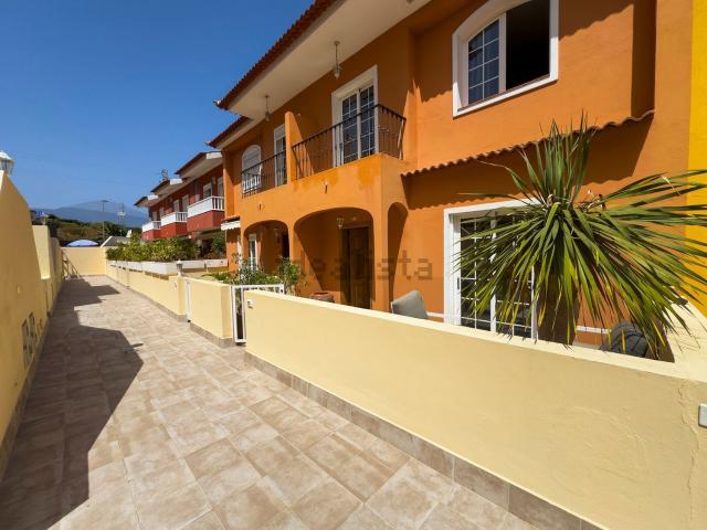 Chalet, Santa Ursula