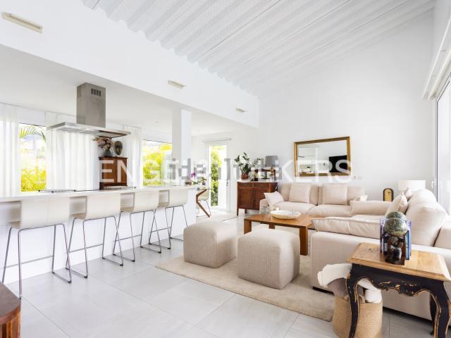 Chalet, Santa Ursula
