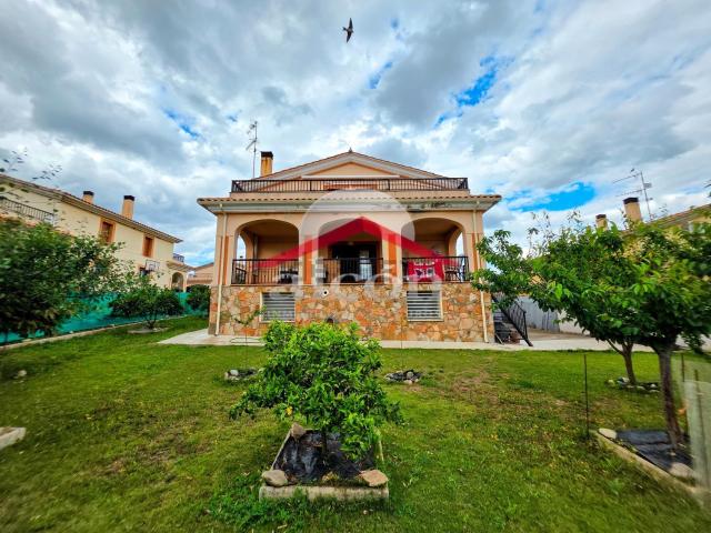 Chalet, Santibañez el Alto