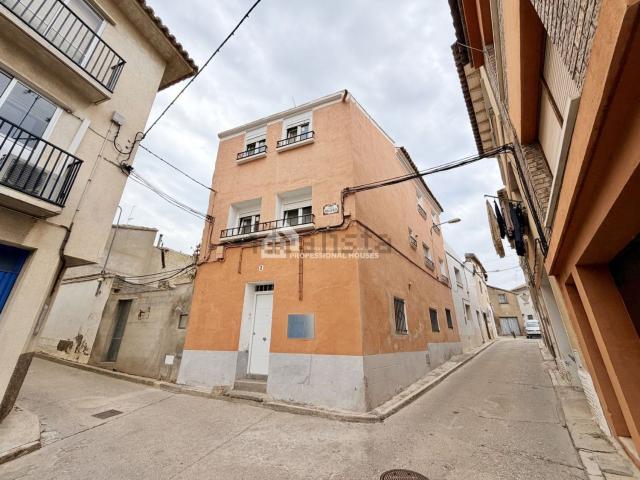 Chalet, Sariñena