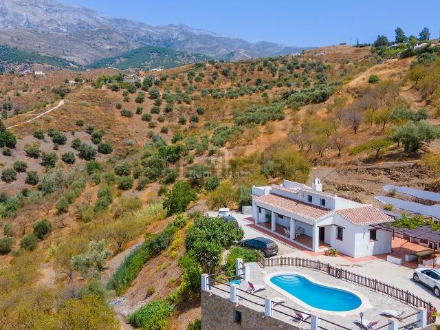 Chalet, Sedella