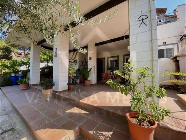 Chalet, Sentmenat