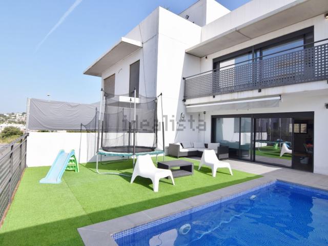 Chalet, Sitges