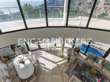 Chalet, Sitges
