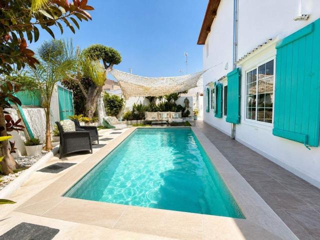 Chalet, Sitges
