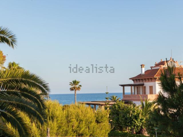 Chalet, Sitges