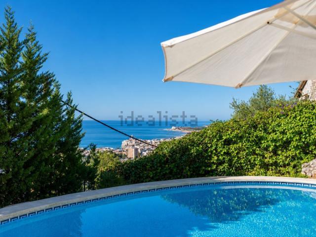 Chalet, Sitges