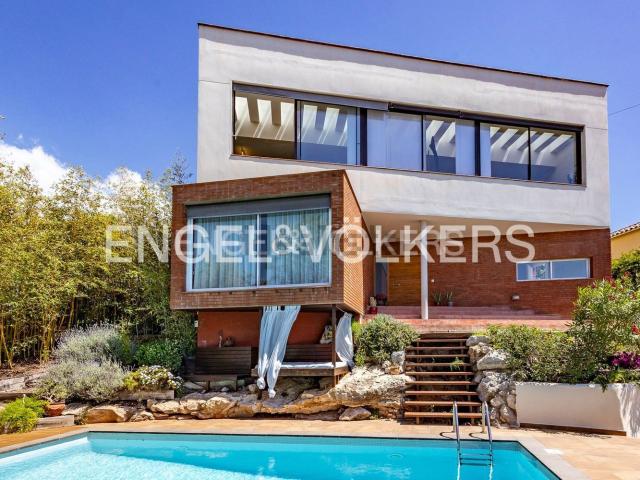 Chalet, Sitges
