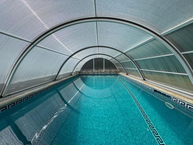 Chalet, Sitges
