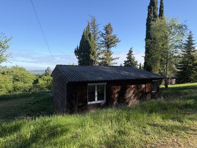 Chalet Situe En Hauteur Montayral 56m² Montayral